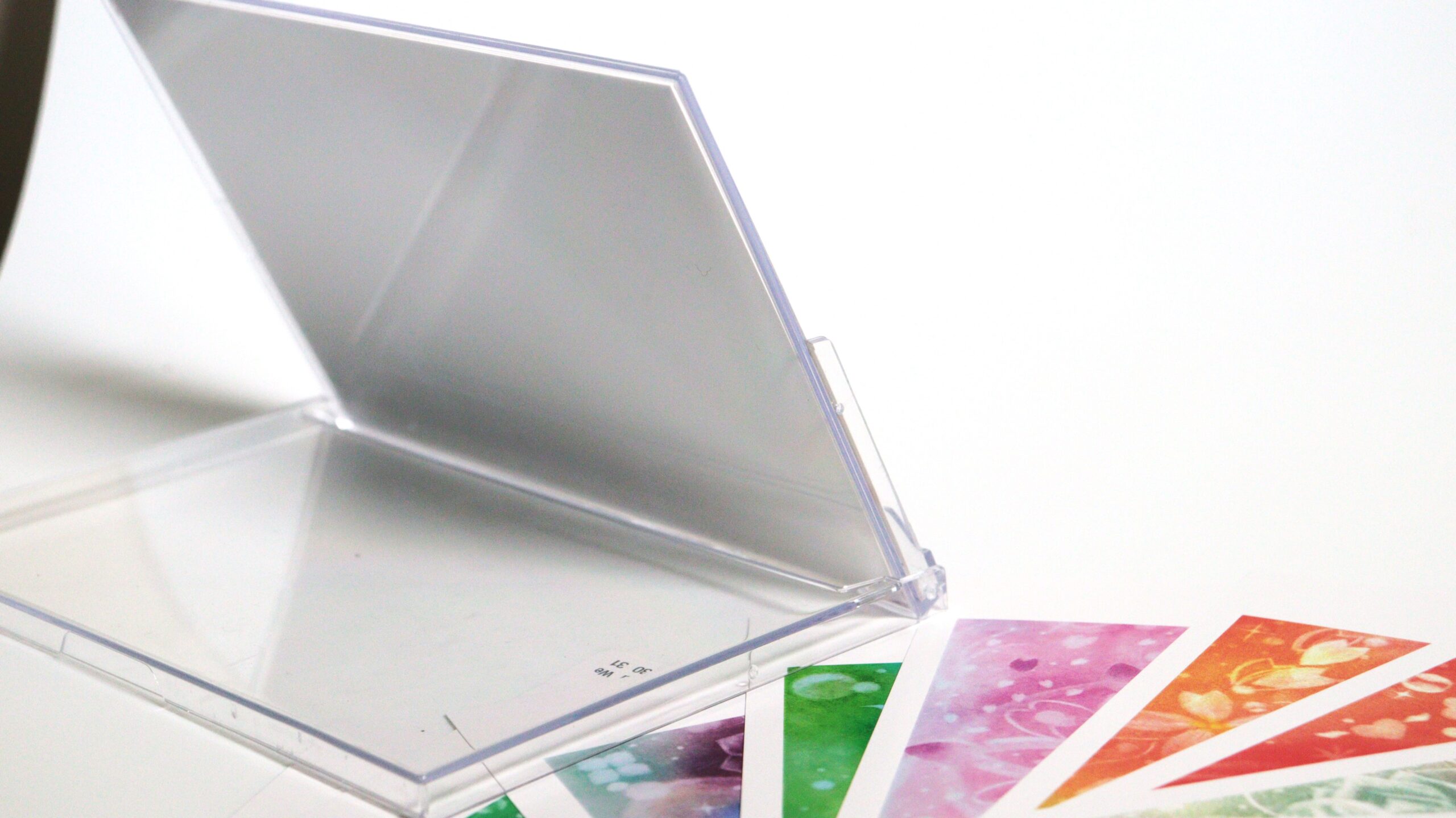 ポストカードサイズカレンダー　クリアホルダー付き